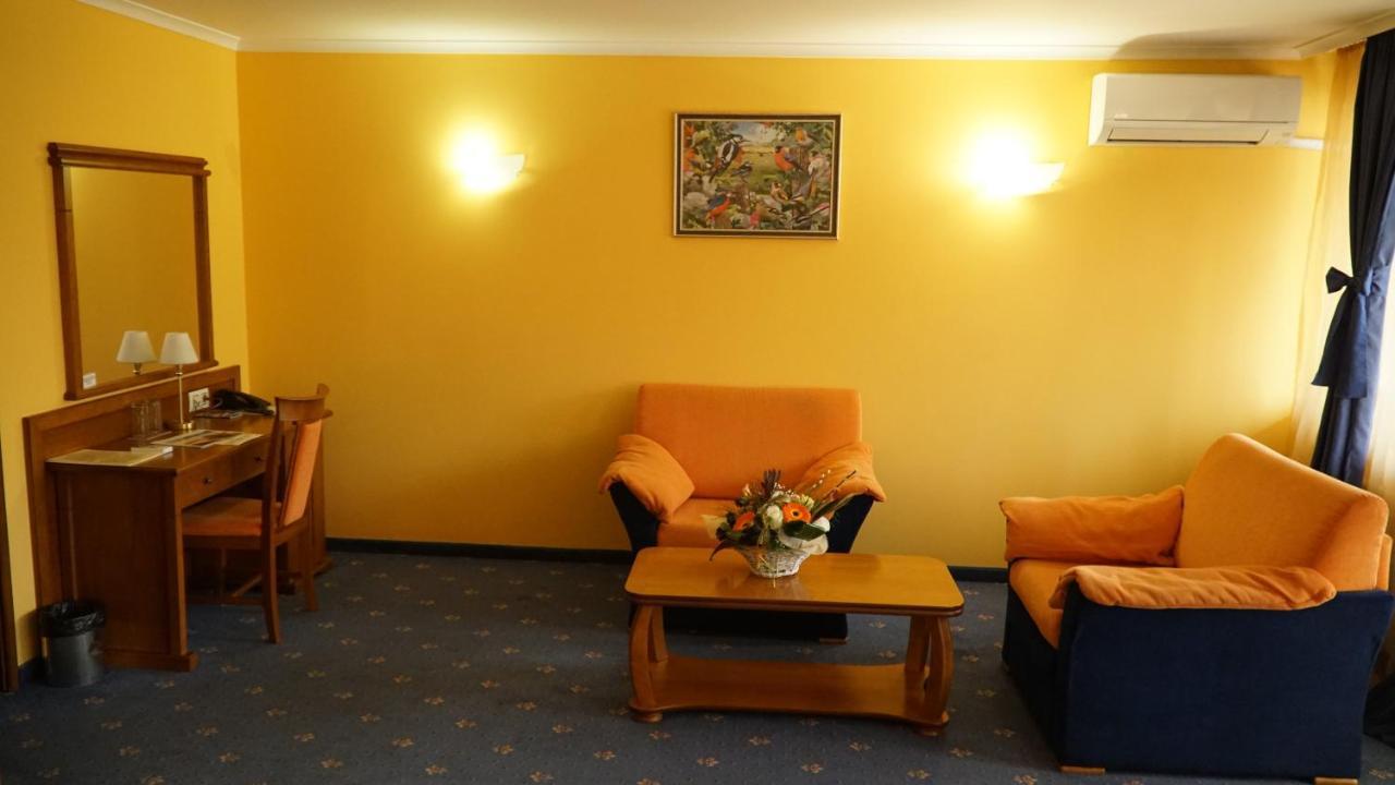 Troyan Plaza Ξενοδοχείο 4*