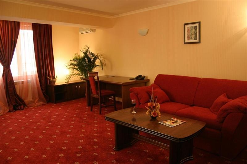 Troyan Plaza Ξενοδοχείο 4*